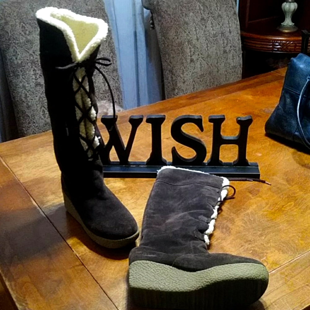 Yellow Box Suede shwrpa knee boots